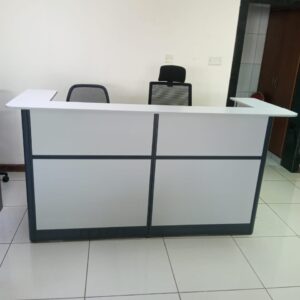 2.0m Reception Desk